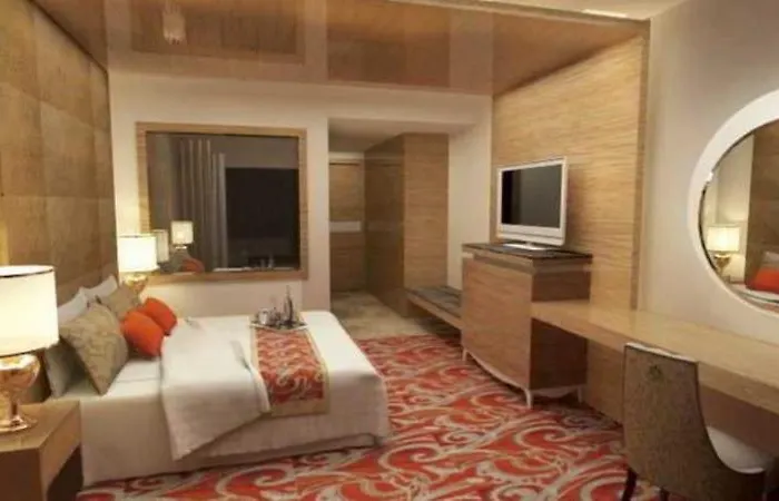 Hotel Defne Defnem 5*